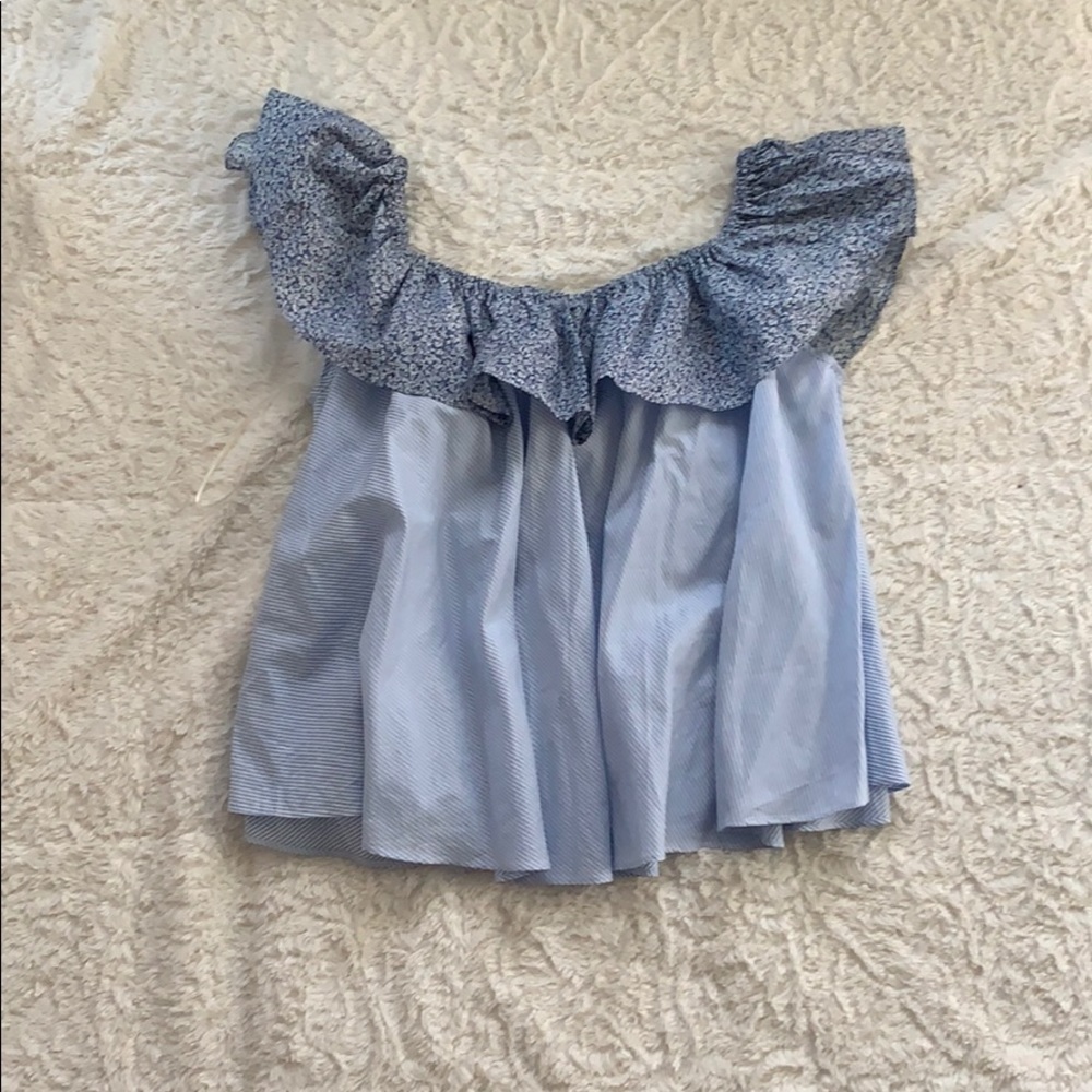 ✨Petersyn off the shoulder blouse✨
